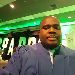 Meet your Posher, Edem